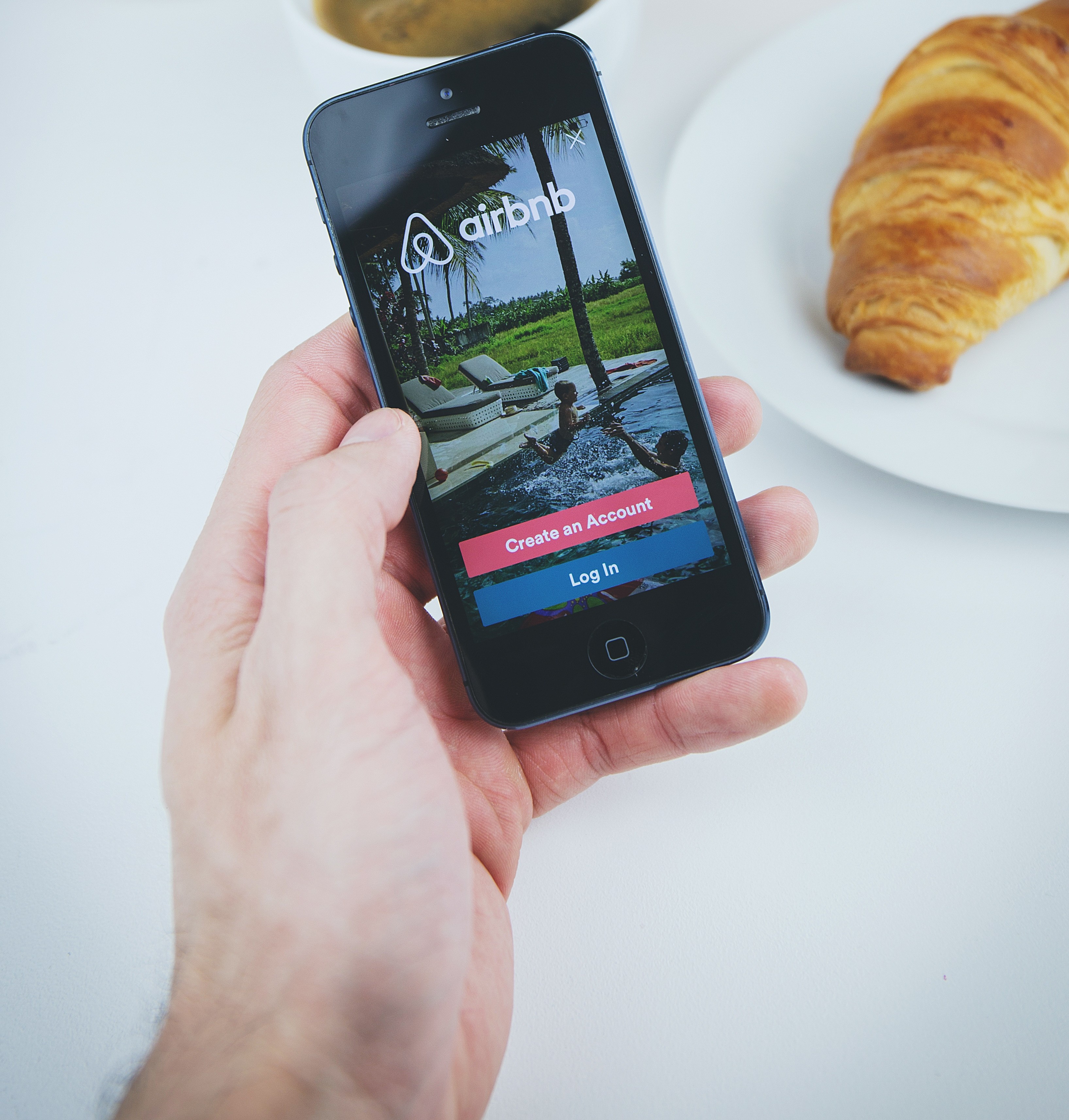 Airbnb